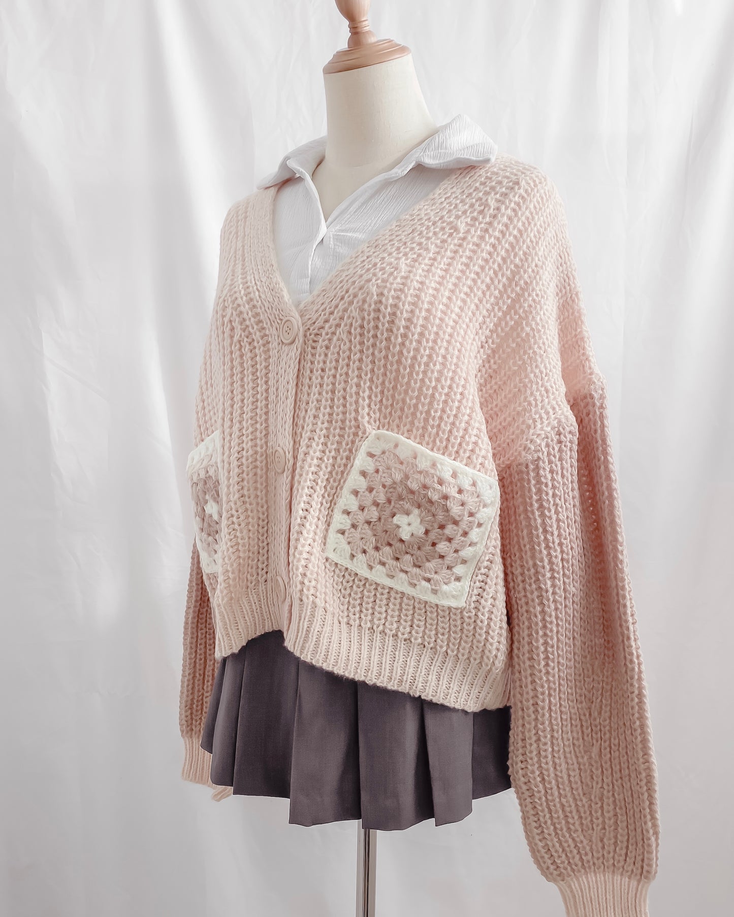 Poppy Knit Two Tone Crochet Flower Pockets Cardigan