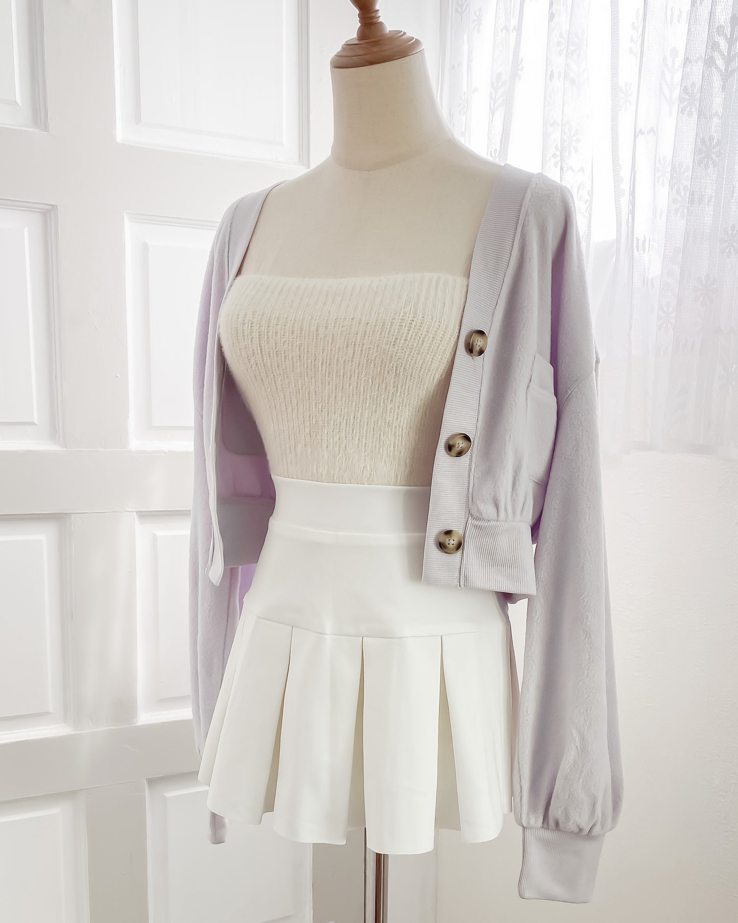 Fleur Button-Front Cropped Cardigan